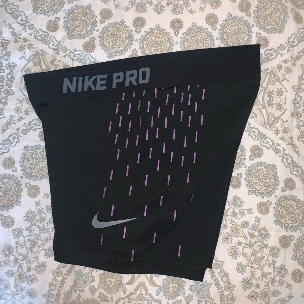 Nike Pro’s, Black with reflective detail